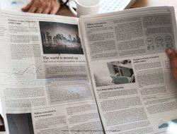 Contoh Teks Berita Lengkap Dengan 7 Kaidah Kebahasaan
