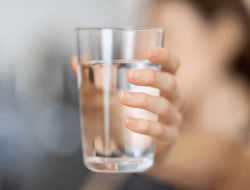 Manfaat Air Putih untuk Kesehatan