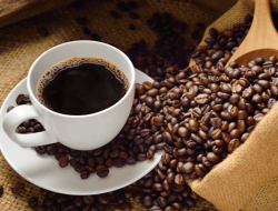 Waspada! Konsumsi Kafein Berlebihan Dapat Sebabkan Masalah Kesehatan Serius